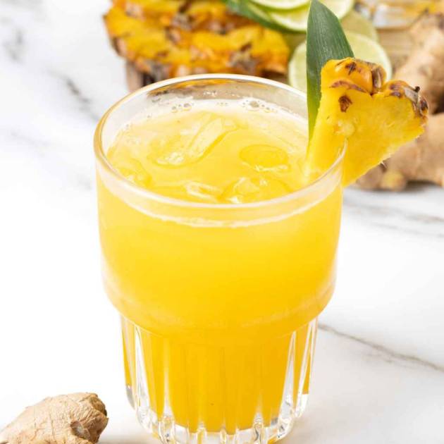 Pineapple and ginger juice